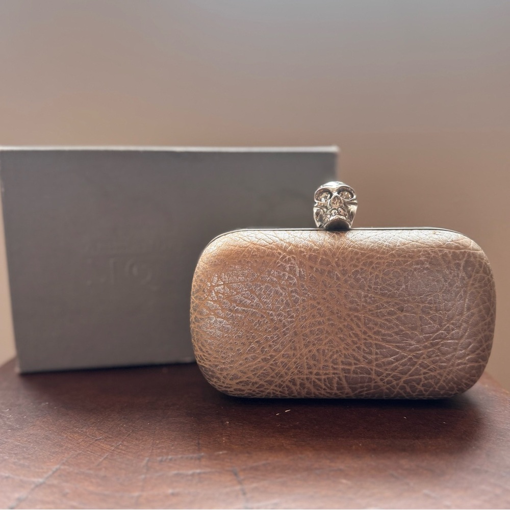 Alexander McQueen Skull Clutch